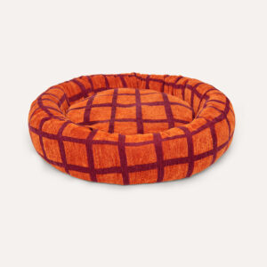Check round dog bed