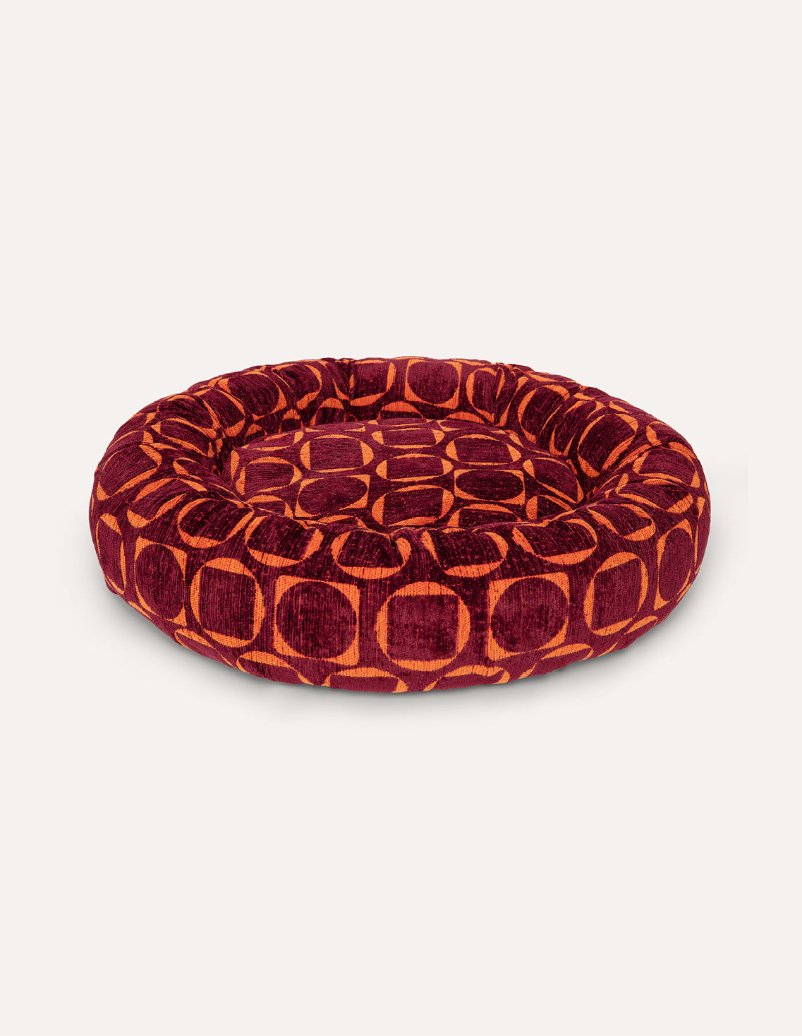 Retro round dog bed