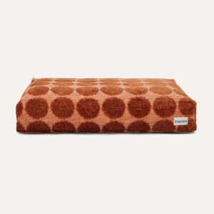 Dot dog bed