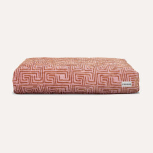 Maze dog bed