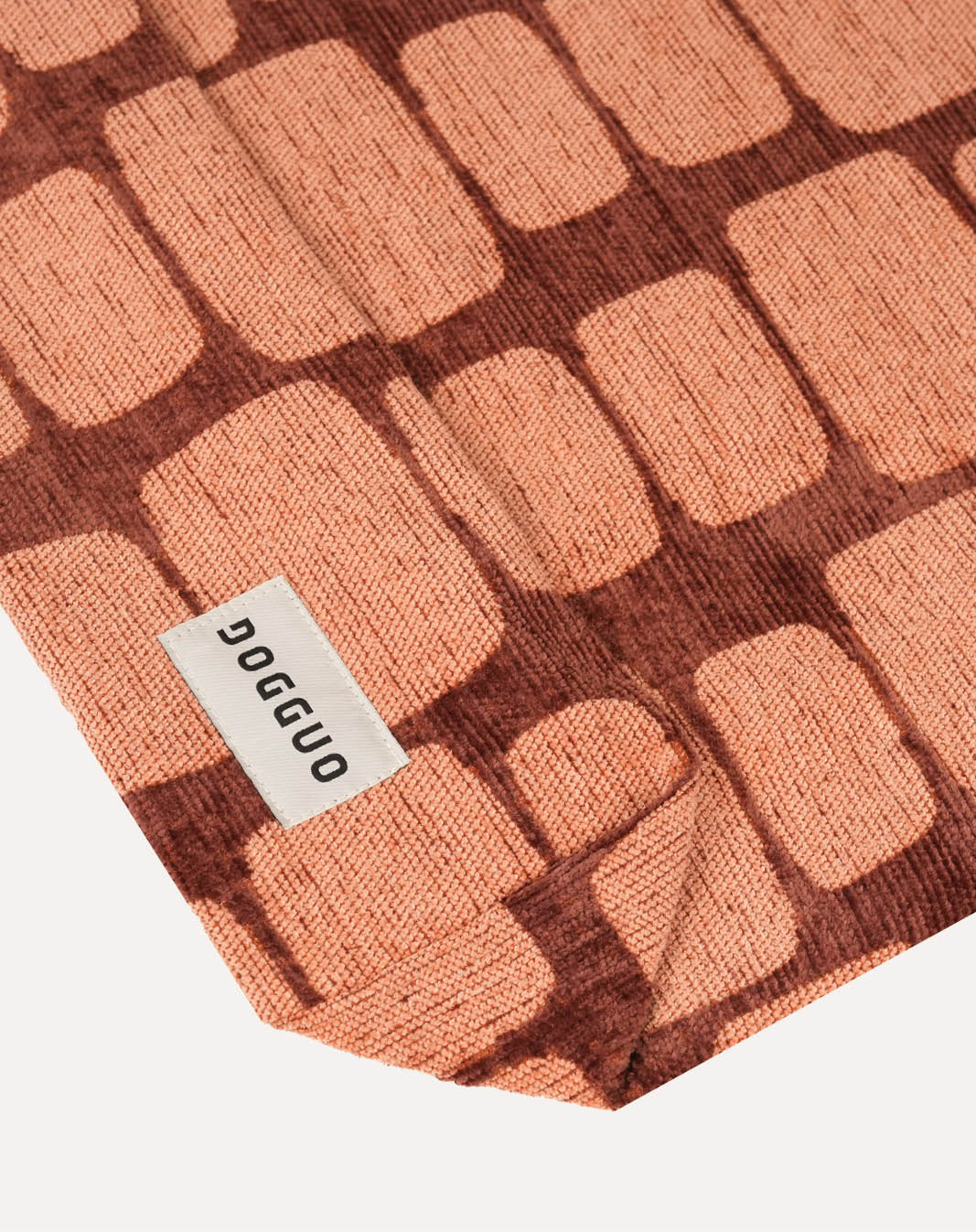 Staple stone cover for flat dog bed