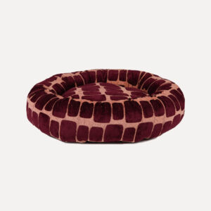 Staple stones round dog bed